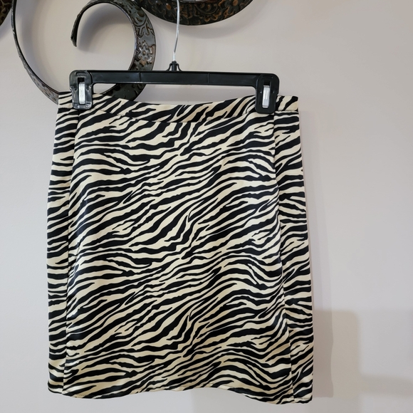 Sincerely Jules Zebra Print Camisole - Picture 9 of 11